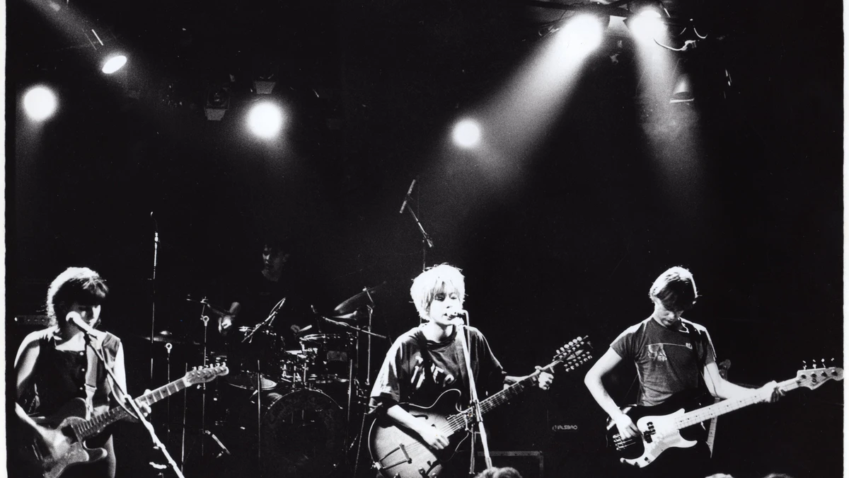 Lush Were One of the First Bands Ever Called Shoegaze