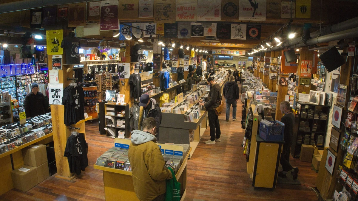 What a Seven-Month Vinyl Pressing Queue Does to a Record