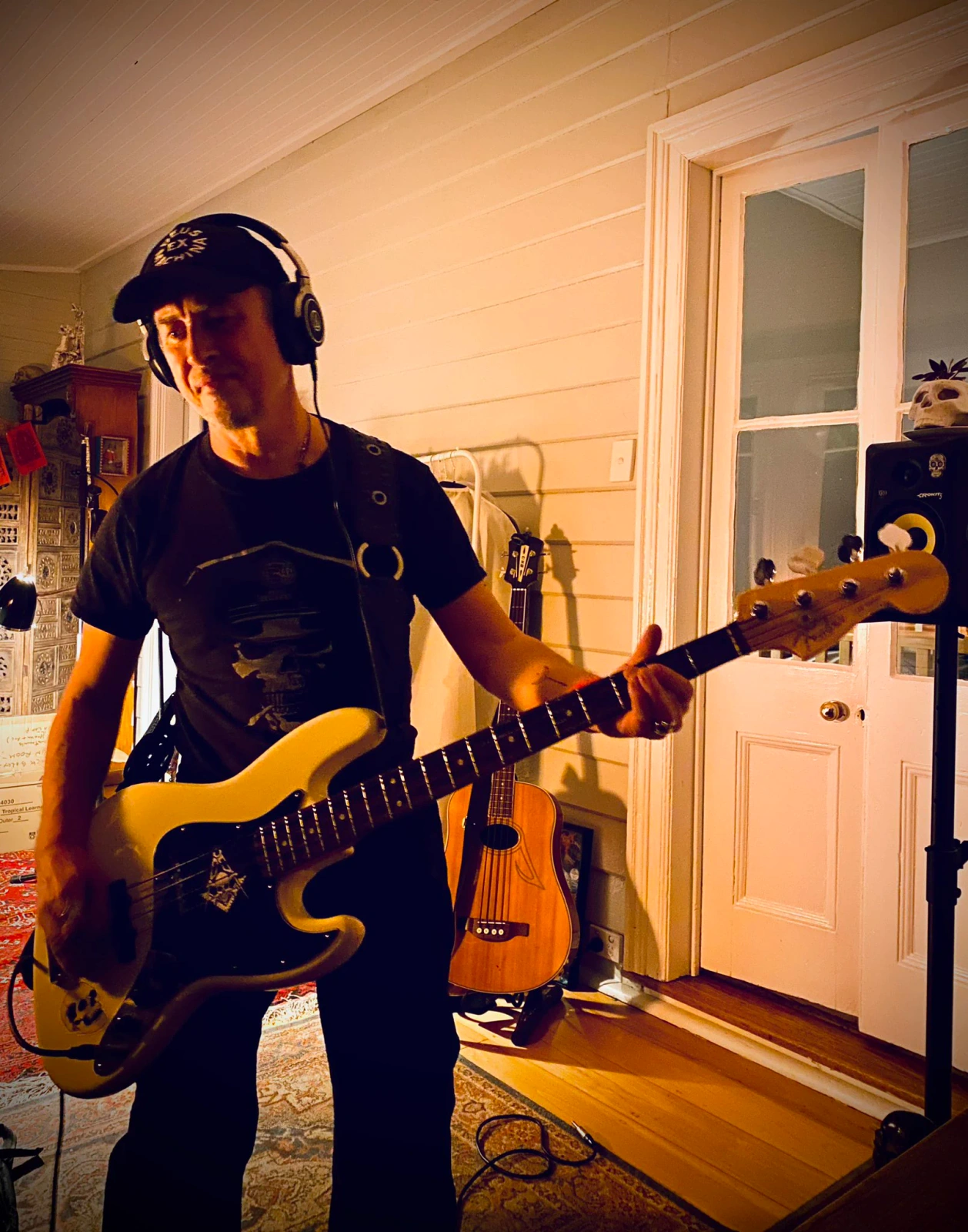 Golem Dance Cult Give Pretty at Dawn a Guest Voice, a Cello and a Second Life on Video
